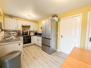 Photo 17- click for photo gallery